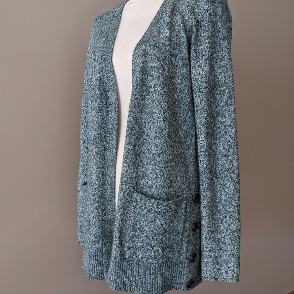 Button Cardigan - Picture 6 of 7